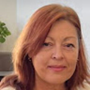 Meet your Posher, Claudia